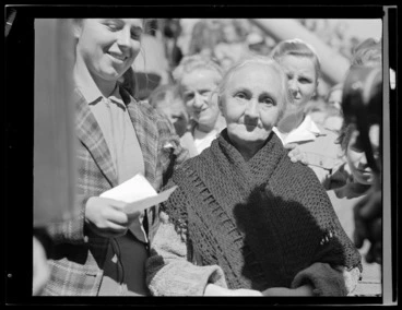 Image: Polish refugees arriving in Wellington on board the General Randall