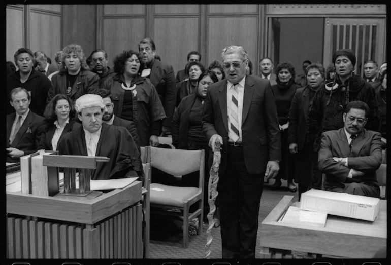 Image: Tainui Maori against the sale of Coalcorp, at the Court of Appeal, Wellington