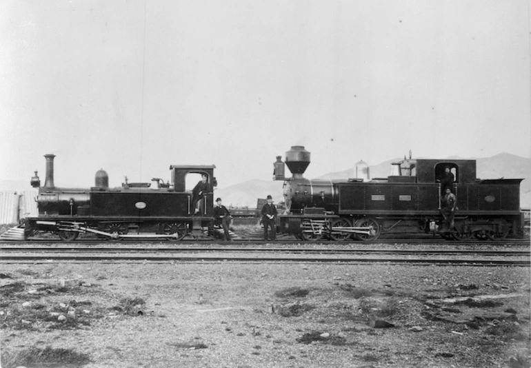 Image: L and S class locomotives