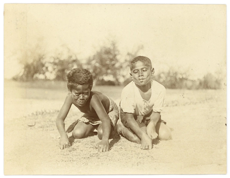 Image: Meke ni ngeli (monkey dance), Tubou