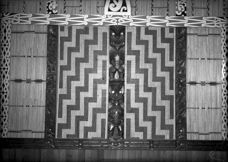 Image: Tukutuku panels, wooden carving and kowhaiwhai