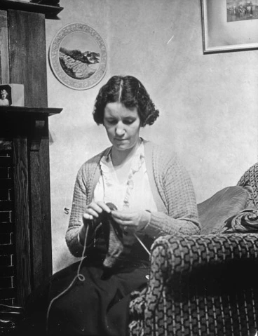 Image: Wife of Charles William Clift at home, knitting, Whaui Street, Vogeltown, Wellington