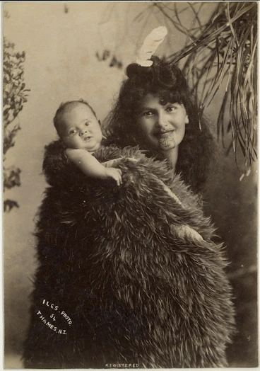 Image: Iles, Arthur James 1870-1938 : Ani Doherty and son, Bob Doherty