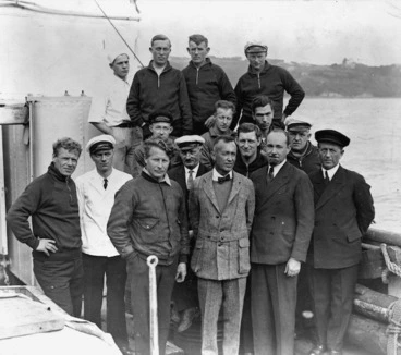 Image: Members of the Ellsworth Expedition to Antarctica