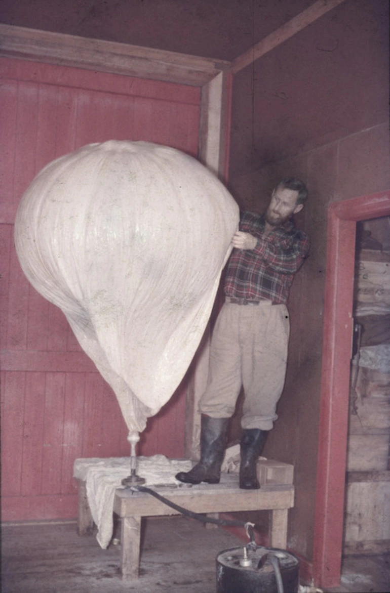 Image: A 1000 gram weather balloon being filled with hydrogen, Campbell Island