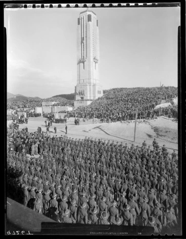 Image: Carillon War Memorial opening, Wellington, Anzac Day 1932