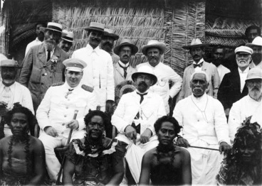 Image: Group including W H Solf, C H Mills and Mata'afa Iosefo, at Milinuu, Apia, Samoa