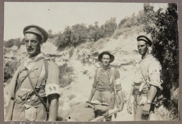 Image: Stretcher bearers, Gallipoli, Turkey