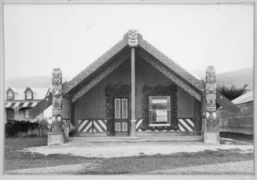 Image: Toa Rangatira meeting house, Takapuwahia-Porirua.