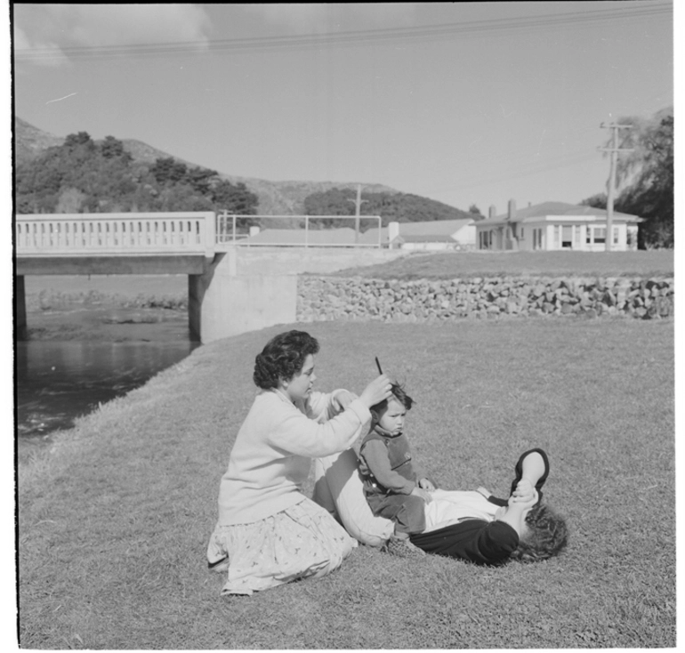 Image: Maori at Waiwhetu