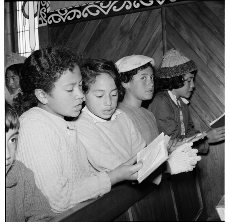 Image: Church service, Torere