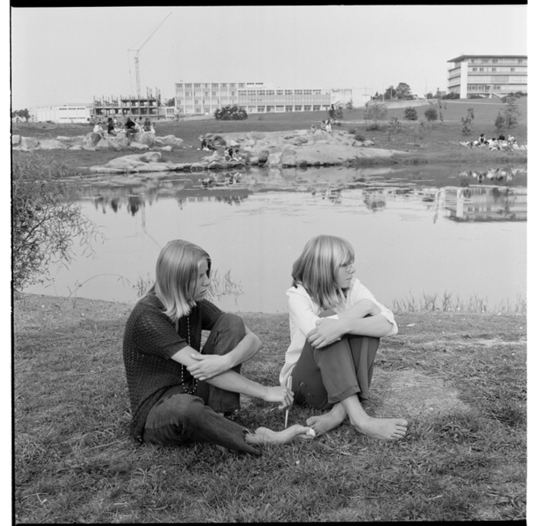 Image: Waikato University, open-air rock concert, Hamilton, 1971.