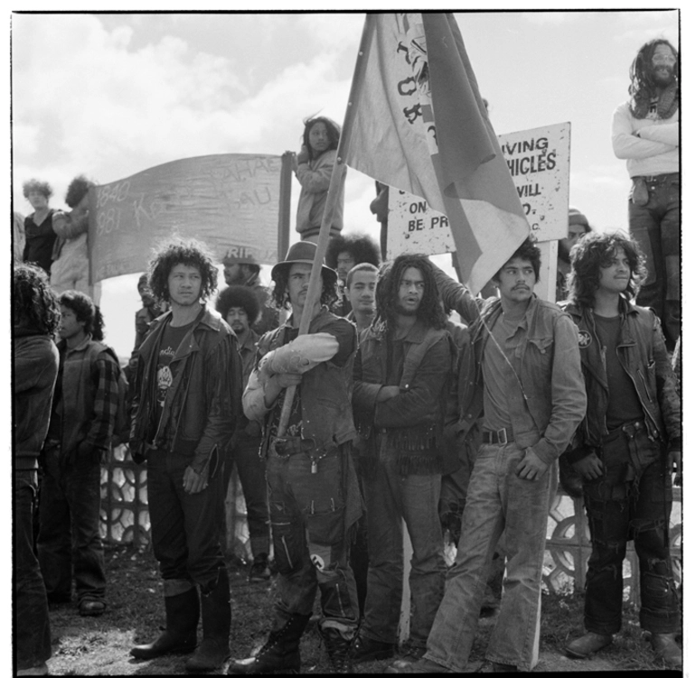 Image: Spectators during the visit of Prince Charles to Waitangirua Mall, Porirua, in April 1981