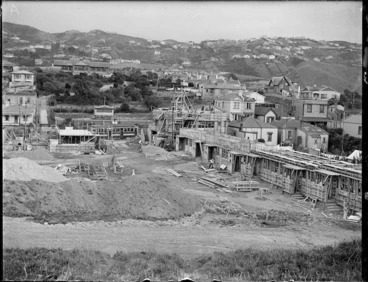 Image: Construction of the Berhampore flats, Wellington