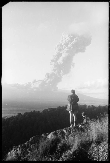 Image: Eruption of Mt Ruapehu