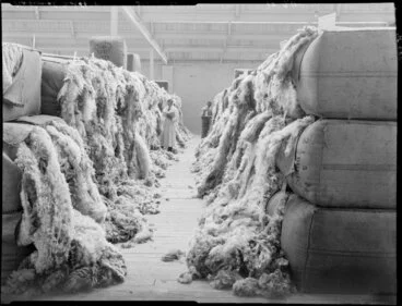 Image: Wool bales