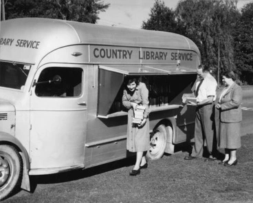 Image: Country Library Service bus and librarians, Christchurch