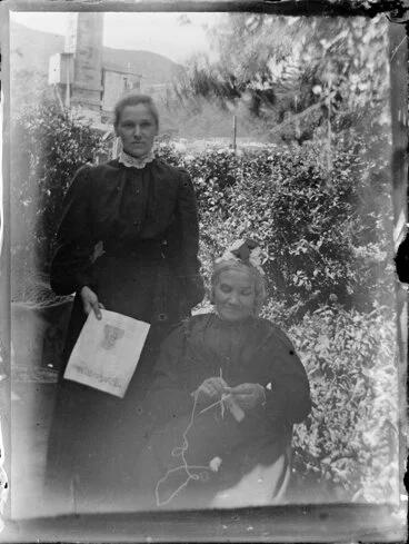 Image: Cybele Ethel Kirk and Sarah Jane Kirk in garden
