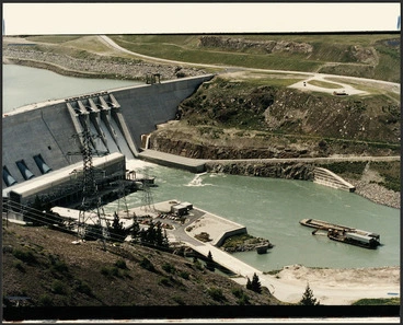 Image: Clyde Dam, Otago - Photograph taken by Phil Reid
