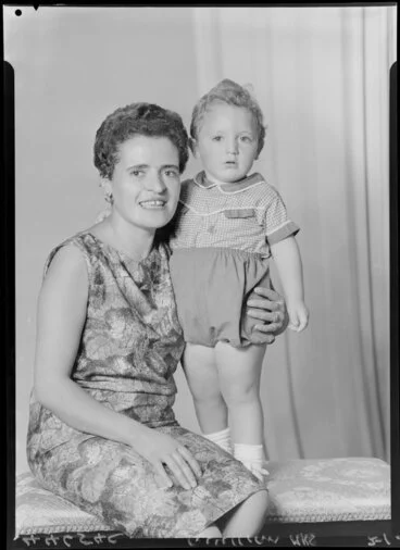 Image: Unidentified mother [Mrs Quillian?] & child