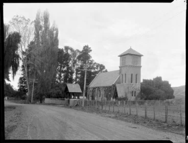 Image: Eskdale war memorial church, Hastings district