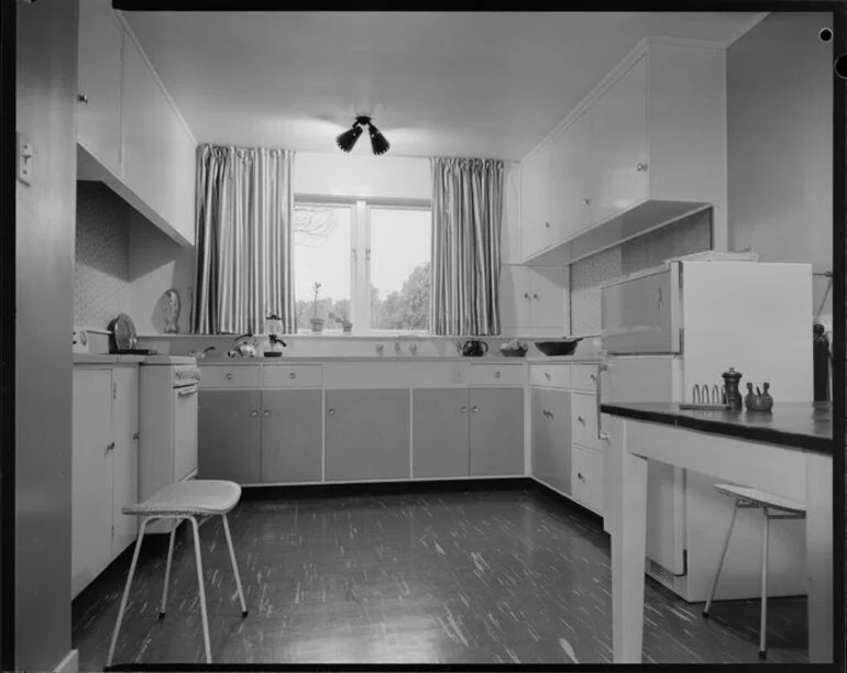 Image: Ellis house, 5 Glentui Grove, Khandallah, kitchen