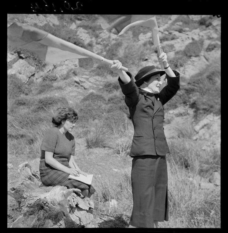 Image: Women's Royal New Zealand Naval Service recruit learning semaphore on Somes Island