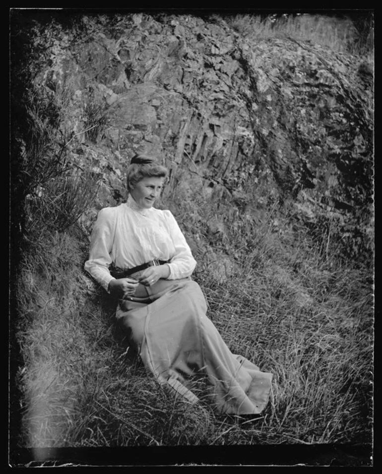 Image: Robina Nicol leaning against bank