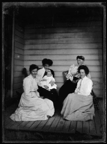 Image: Group portrait of Robina Nicol, with three women and a baby