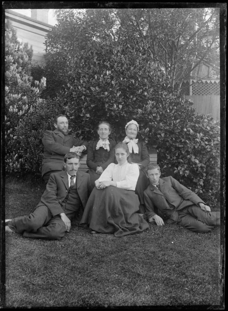 Image: Family portrait in garden