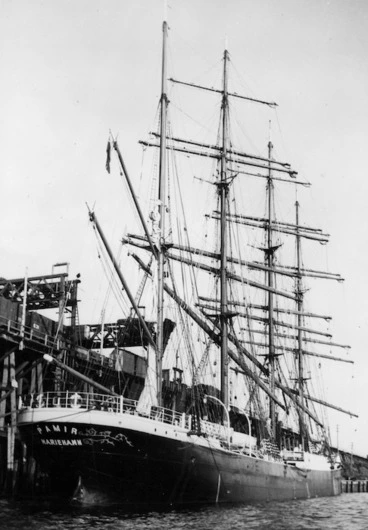 Image: The sailing ship Pamir