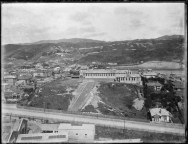 Image: Wellington South School, and Russell Terrace, Berhamphore, Wellington