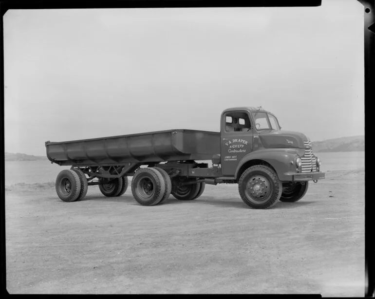 Image: Tip up truck with tray down