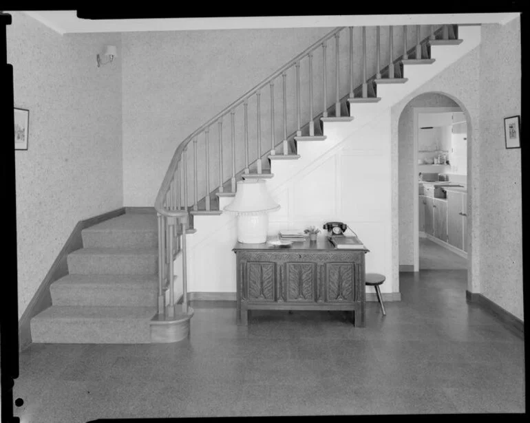 Image: Bundon Burke house, hall, Wellington