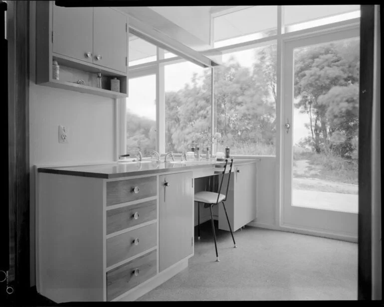 Image: House interior, powder room, Shuker house, Titahi Bay, Porirua