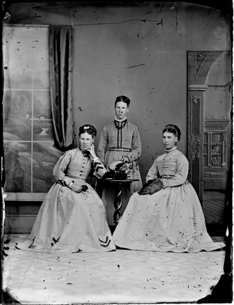 Image: Three unidentified women