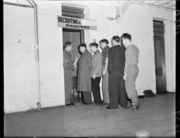 Image: Recruits enlisting for Korean War