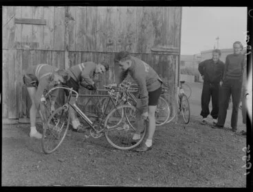 Image: Three members of Petone Cycling Club with their bicycles