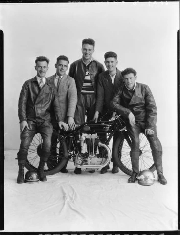Image: Speedway riders Jack Arnott, George Corneal, Bill Allen, Wally Kilmister and Max Graham with AJS motorcycle