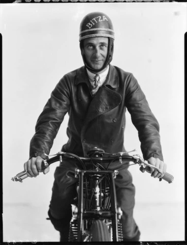 Image: Speedway rider Jack Arnott on AJS motorcycle