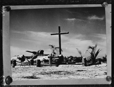 Image: Monument to New Zealand soldiers on Tarawa