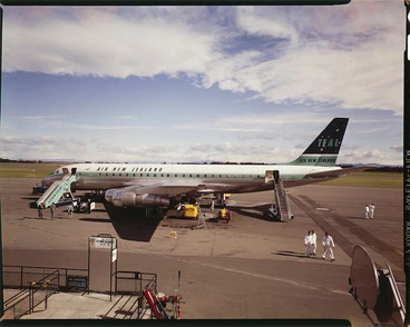 Image: DC-8 aircraft of Air New Zealand at Christchurch International Airport