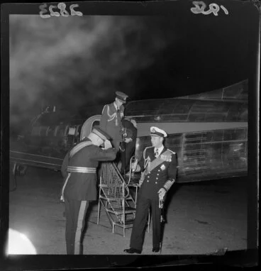 Image: The Duke of Edinburgh arriving at Paraparaumu for the 1956 royal visit