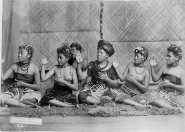 Image: Women performing with hand actions, Samoa