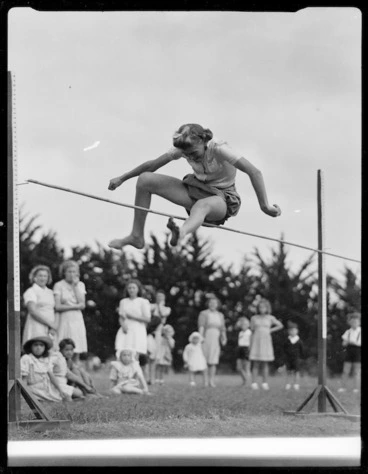 Image: High jump competition, Dargaville Domain