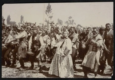 Image: Ngati Kahungunu perform haka powhiri at the wedding of Maud Donnelly and Mr F Churchill Perry