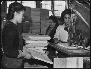 Image: Creator unknown : Photograph of women making wooden ends for cheese crates, Waipa State Forest box factory, Rotorua