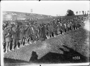 Image: German prisoners in Puisieux, World War I