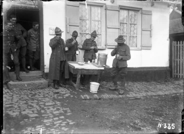 Image: Soldiers cleaning their teeth before visiting the dental surgeries
