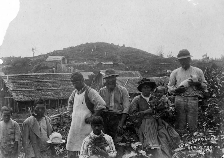 Image: Collis, William Andrews, 1853-1920 : Maori group at Parihaka